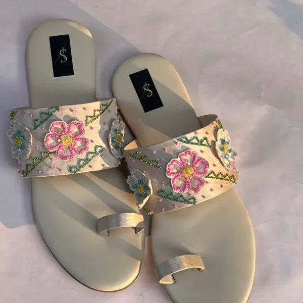 desi slipons