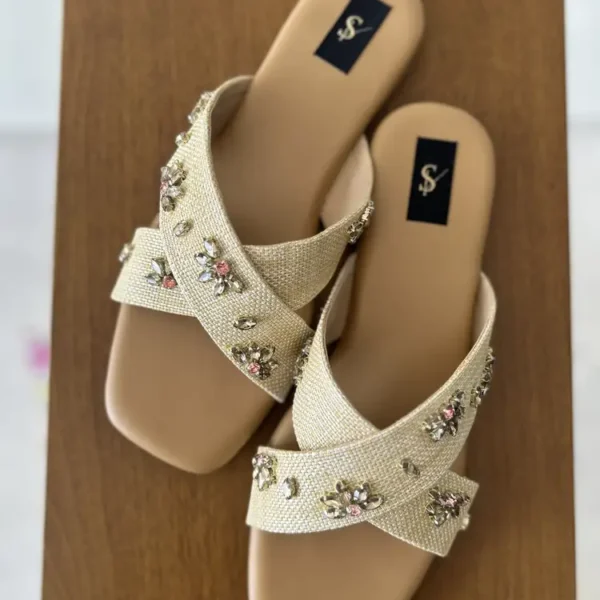 zari flats
