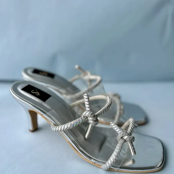 silver knots
