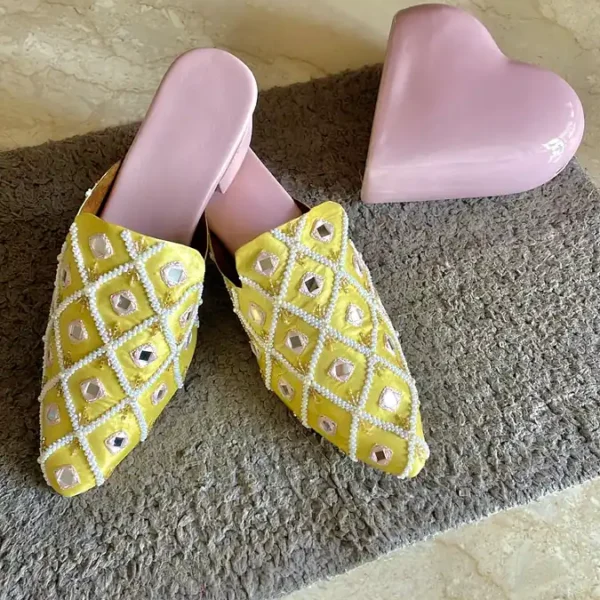 Sheesh Mahal Mules