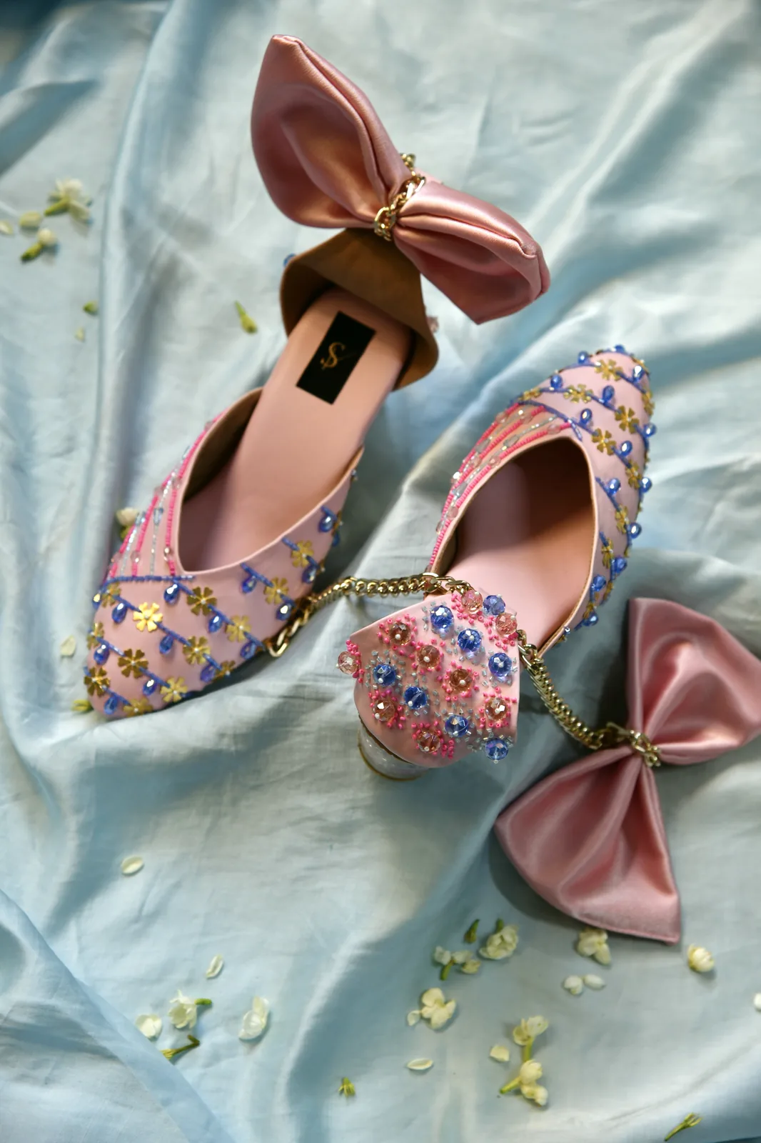 quirly bow quirly bow